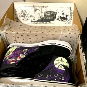 NWT NIGHTMARE BEFORE CHRISTMAS VANS